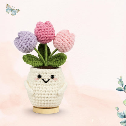 Handmade Crochet Flower Desk Decor – The Perfect Mother's Day Gift
