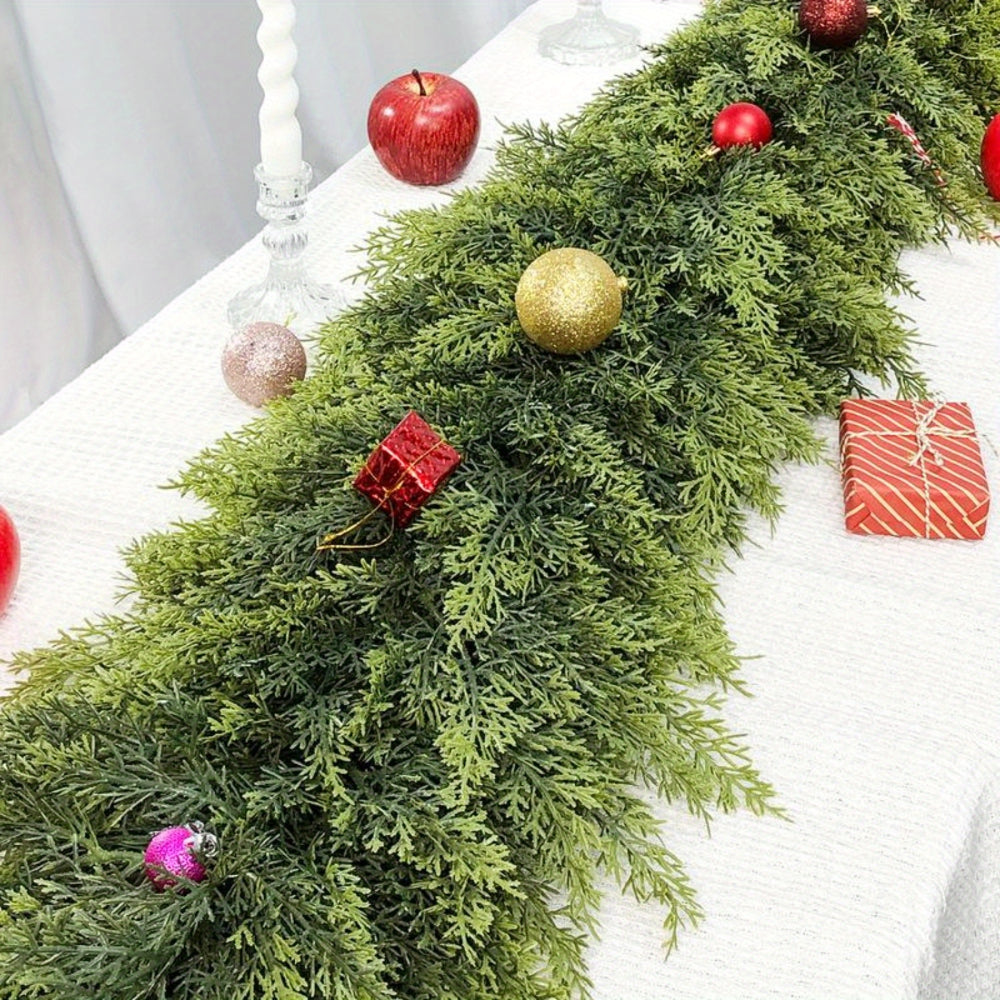 Elegant Artificial Christmas Garland – Art Deco Greenery for Mantle and Stair Trim