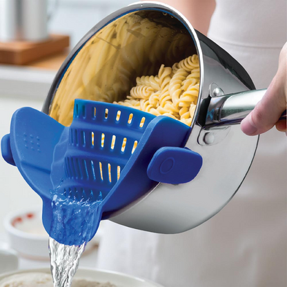 Clip-On Silicone Kitchen Strainer Colander for Pasta – Easy Rinse & Drain