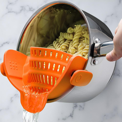 Clip-On Silicone Kitchen Strainer Colander for Pasta – Easy Rinse & Drain