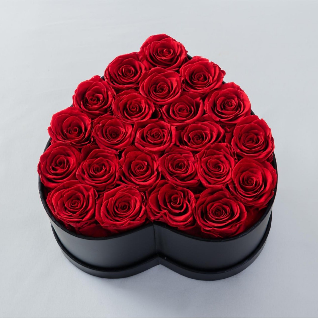 Heart Box of Preserved Roses – Romantic Flower Gift for Home Display