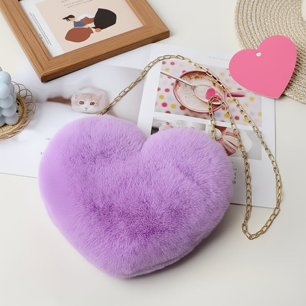 Chic Faux Fur Heart Crossbody Shoulder Bag with Chain Strap