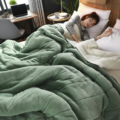 Cozy Flannel Blanket Throw – Ultra-Soft, Warm Winter Cover for Sofa & Bed