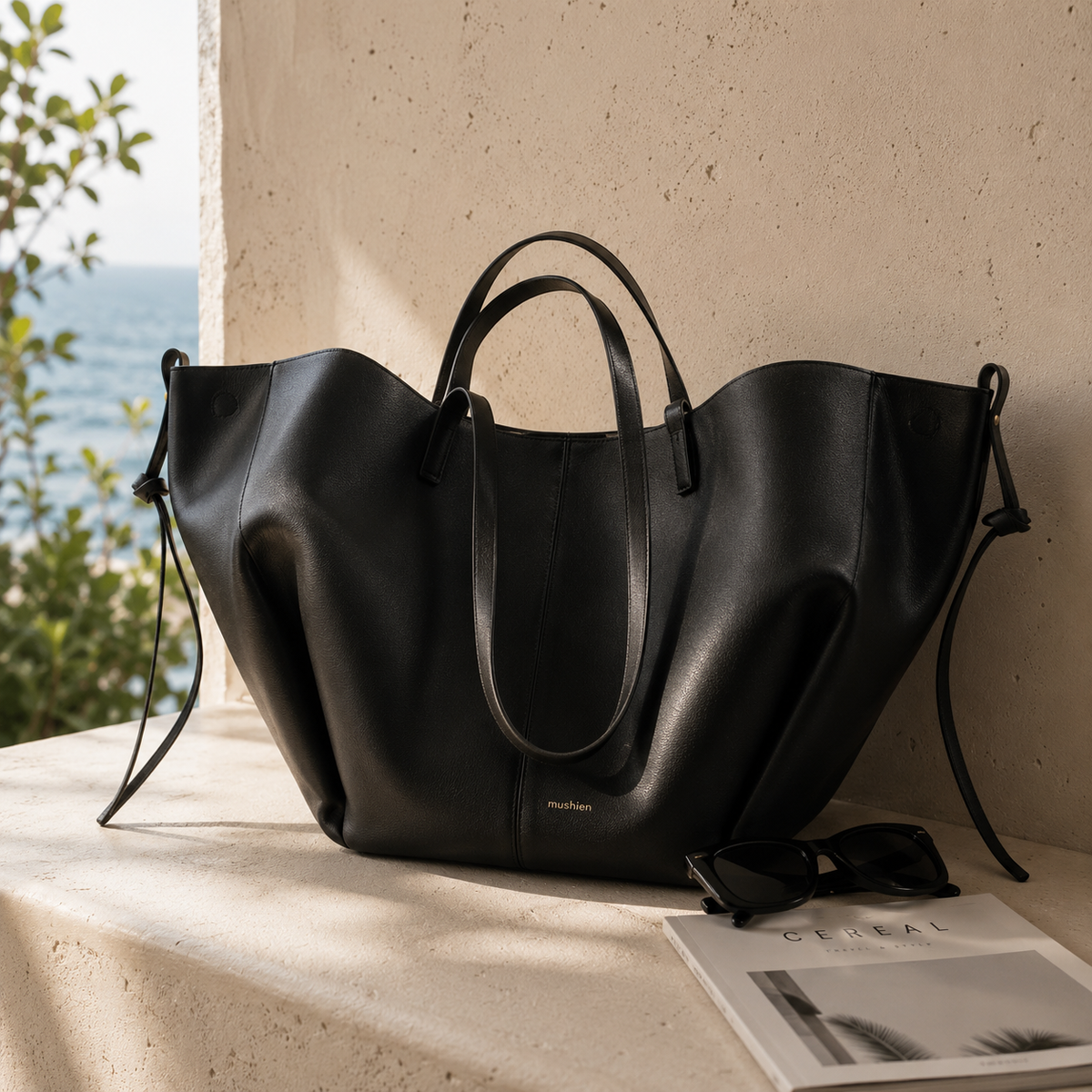 Chic Vintage Women's Tote Bag - Everyday Shoulder Carryall
