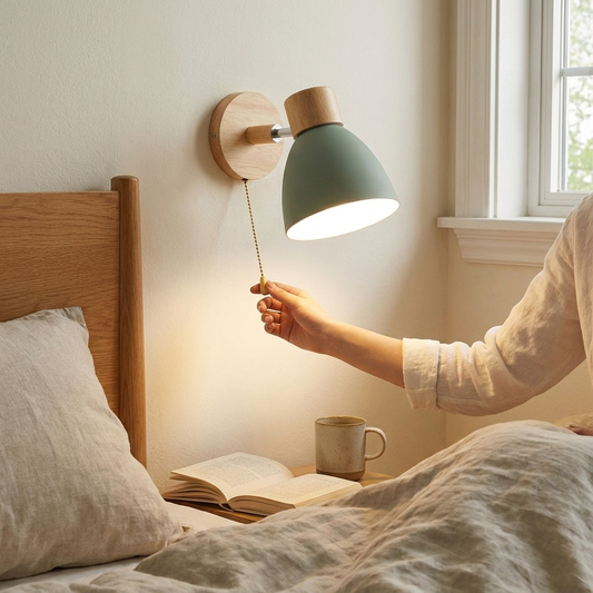 Sleek Modern Minimalist Wall Sconce