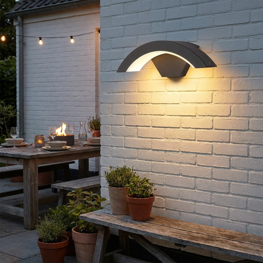 Sleek Modern Outdoor Wall Light IP65